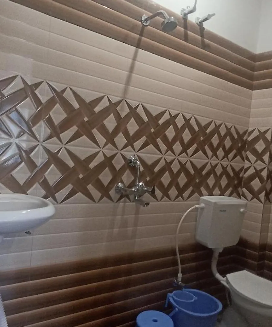 Shyam Kunj Ac Room Guest House Varanasi